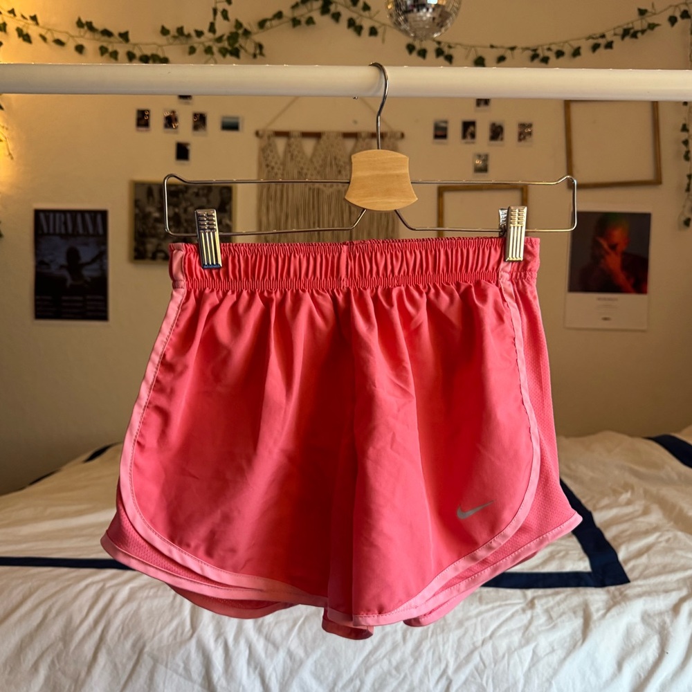cute bubblegum pink nike shorts!